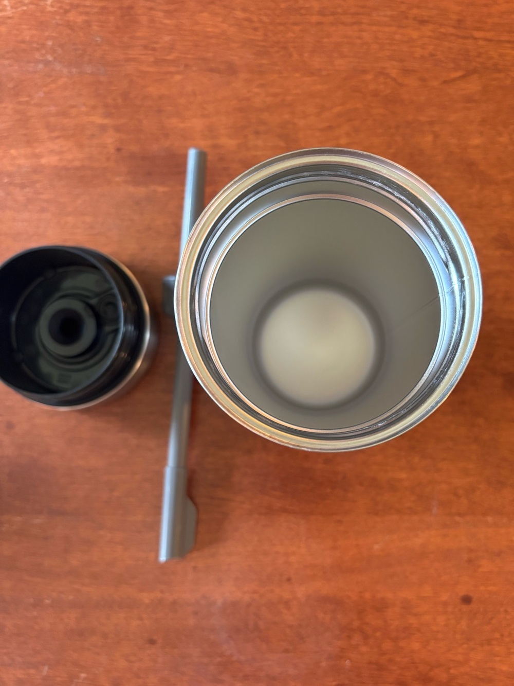 Contigo Luxe stainless steel tumbler with spill-proof lid and straw - Picture 5 of 6